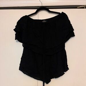 Maverick the Collection Romper (M) EUC